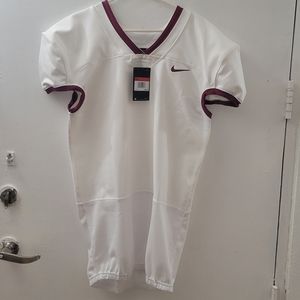 nike football sise L